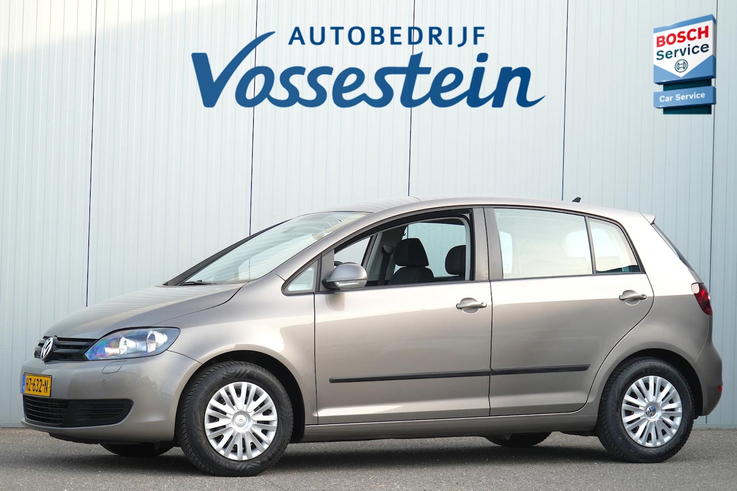 Volkswagen Golf Plus - 1.2 TSI Comfortline / Automaat / Climate Control / Cruise Control / Navigatie - AutoWereld.nl