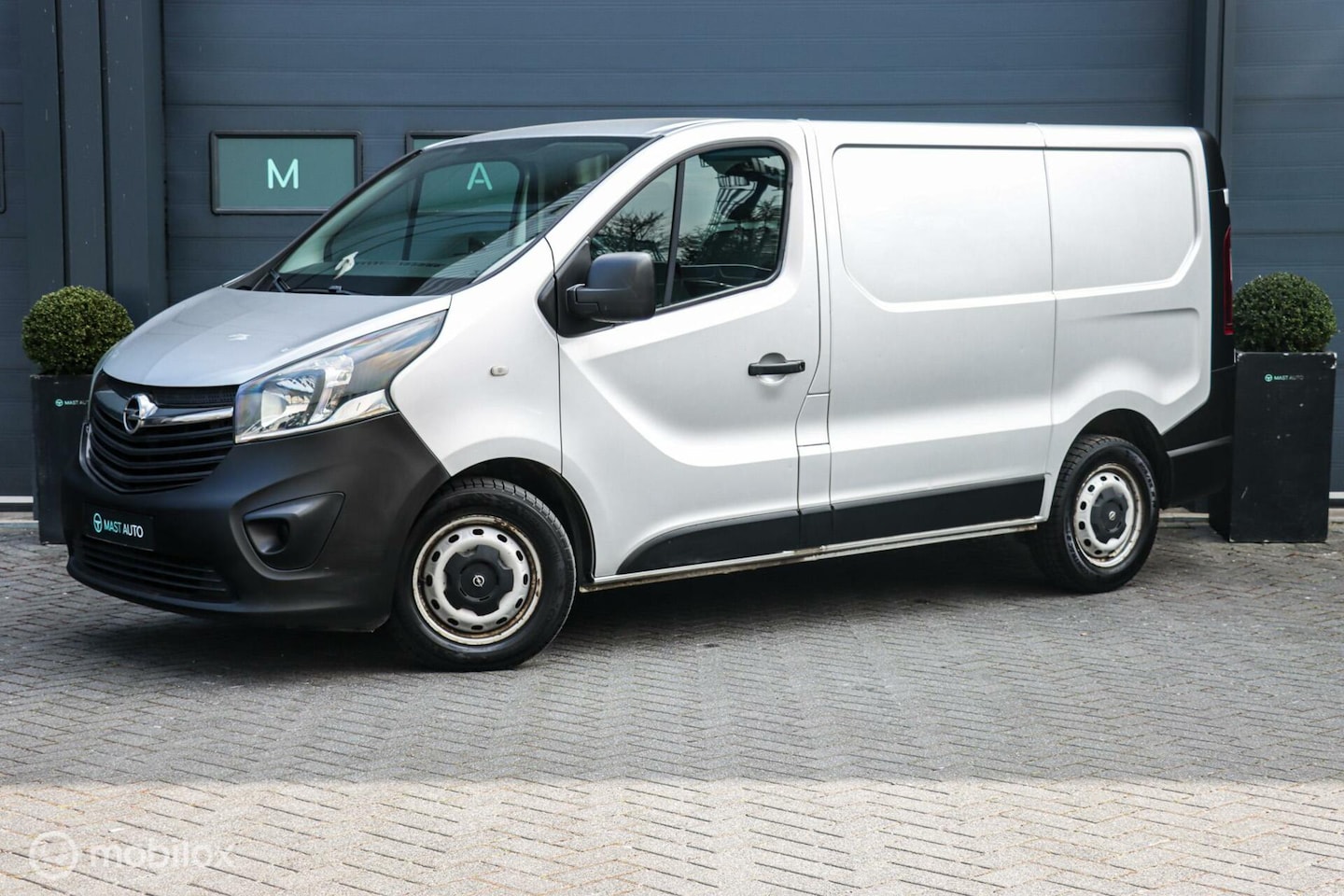 Opel Vivaro - bestel 1.6 CDTI L1H1 Edition|Trekhaak|Airco|Cruisecontrol - AutoWereld.nl