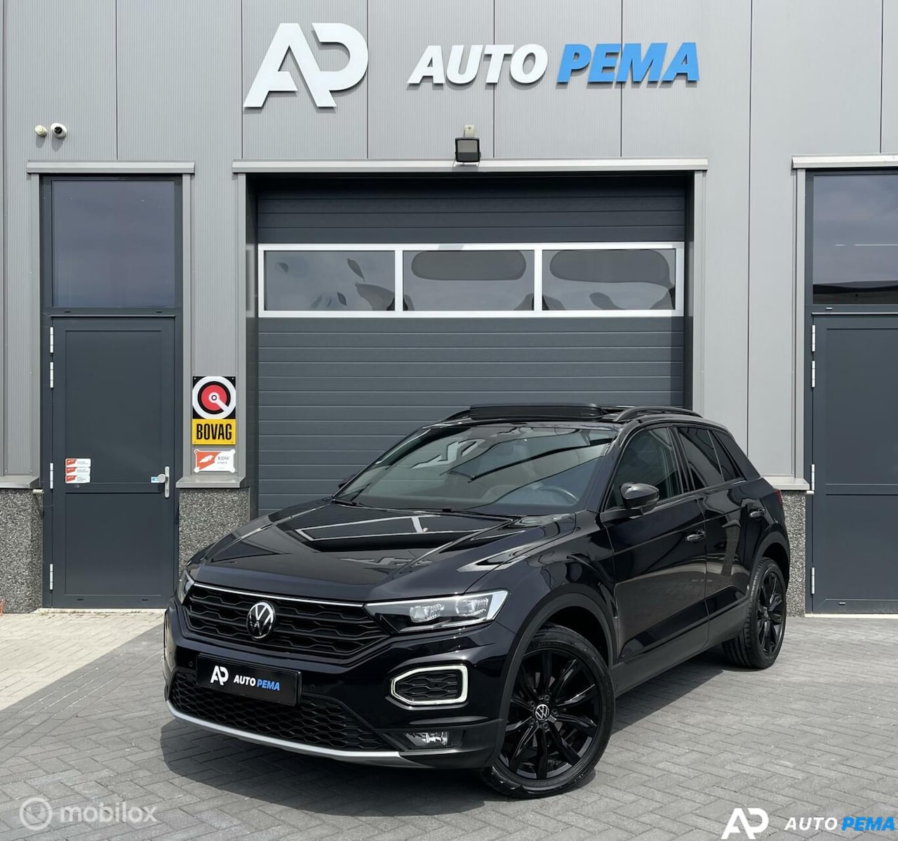 Volkswagen T-Roc - 1.5 TSI DSG Sport 150PK/PANO/KEYL - AutoWereld.nl