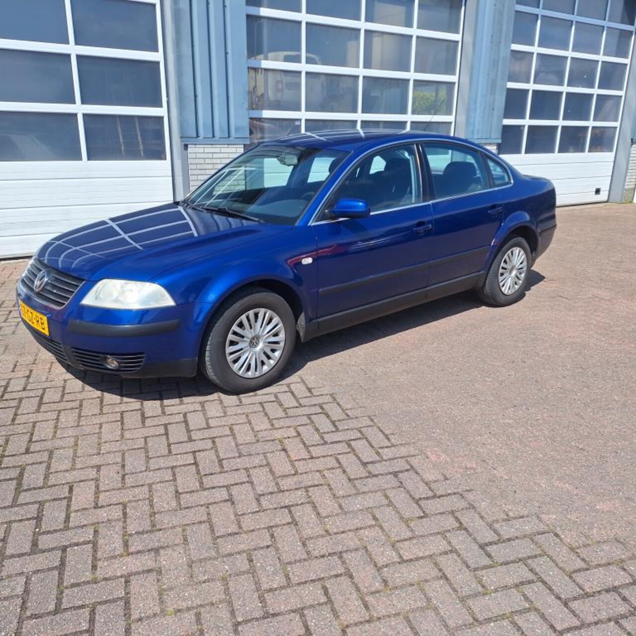 Volkswagen Passat - 2.0 Comfortline 2.0 Comfortline - AutoWereld.nl
