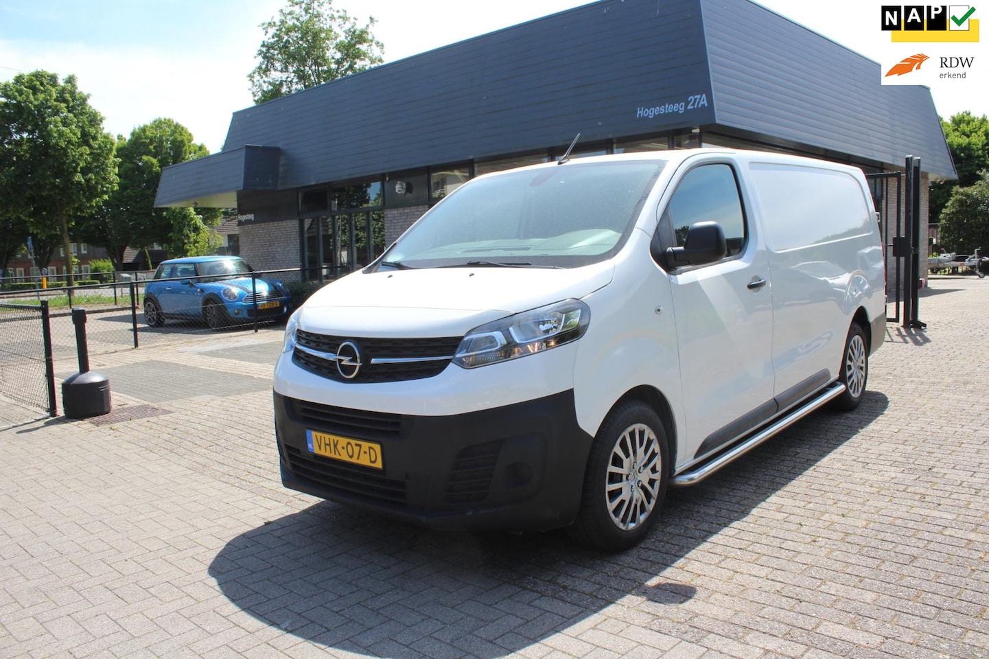 Opel Vivaro - 1.5 CDTI L3H1 Edition extra lang - AutoWereld.nl