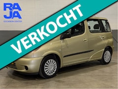 Toyota Yaris Verso - 1.3-16V VVT-i Luna E AUT/ AIRCO