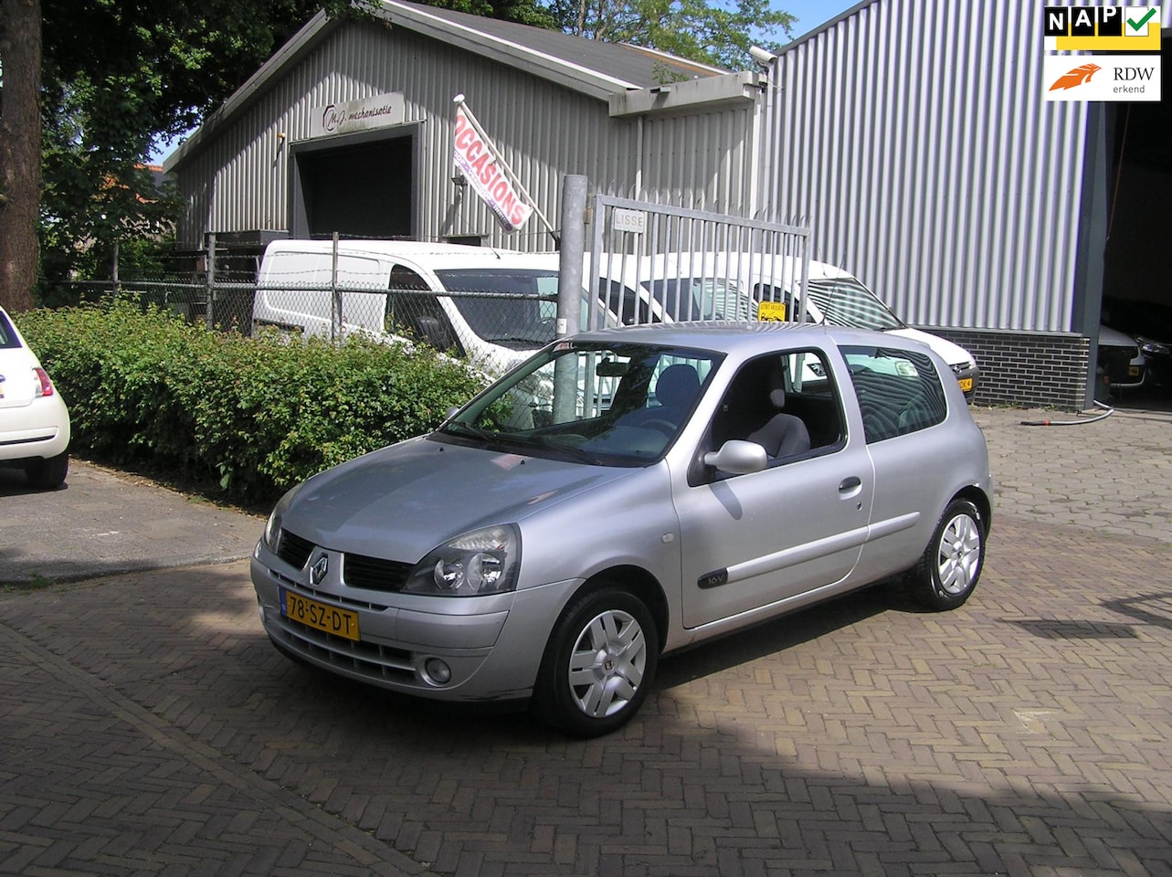 Renault Clio - 1.2-16V Campus 107 d km nap airco nieuwe apk - AutoWereld.nl