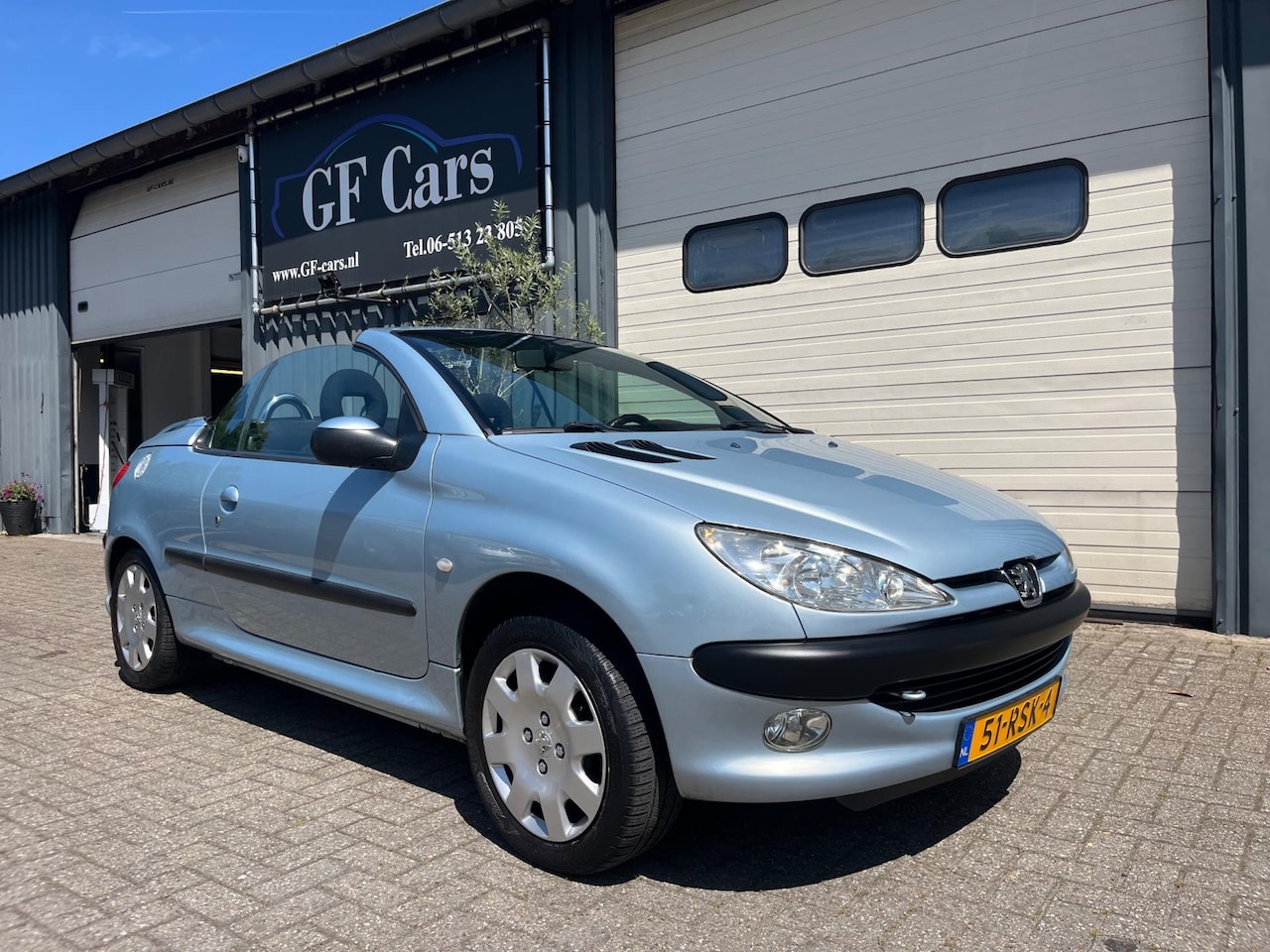 Peugeot 206 CC - 1.6-16V Cabriolet APK Zeer mooi! - AutoWereld.nl