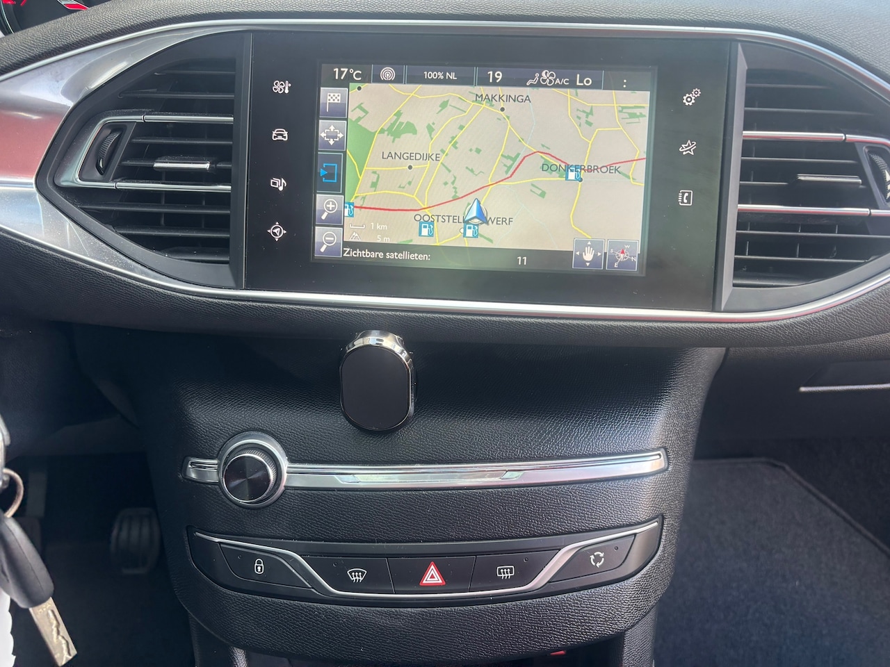 Peugeot 308 SW - 1.2 PureTech Blue Lease Premium NAP//CLIMA//NAVI//CRUISE//PANORAMA//STOELVERWARMING