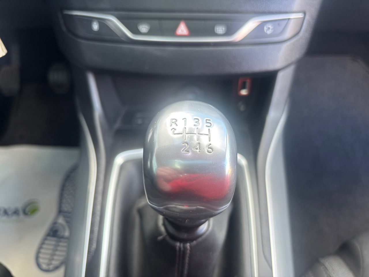 Peugeot 308 SW - 1.2 PureTech Blue Lease Premium NAP//CLIMA//NAVI//CRUISE//PANORAMA//STOELVERWARMING