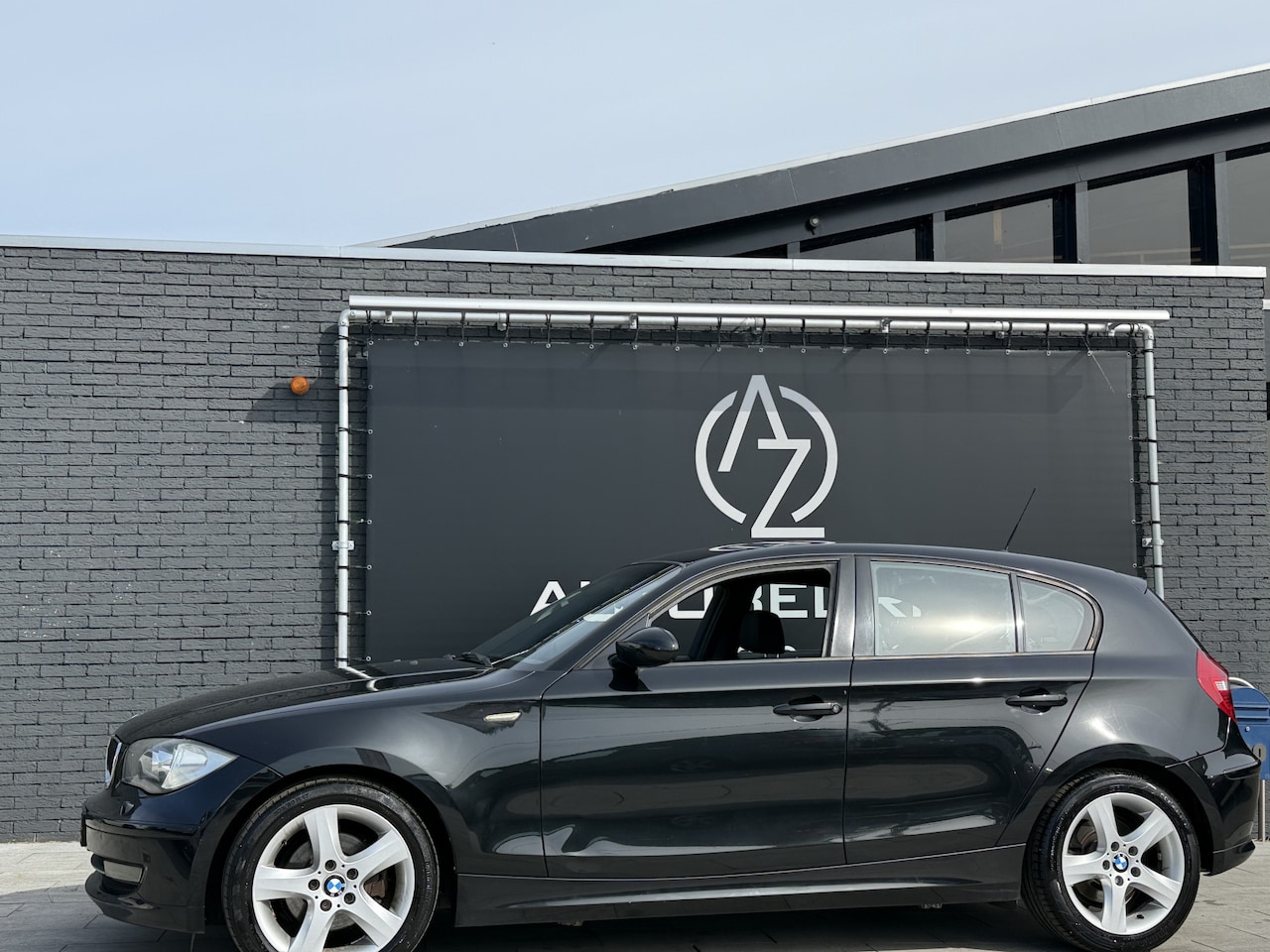 BMW 1-serie - 118i Business Line M-Sport - AutoWereld.nl