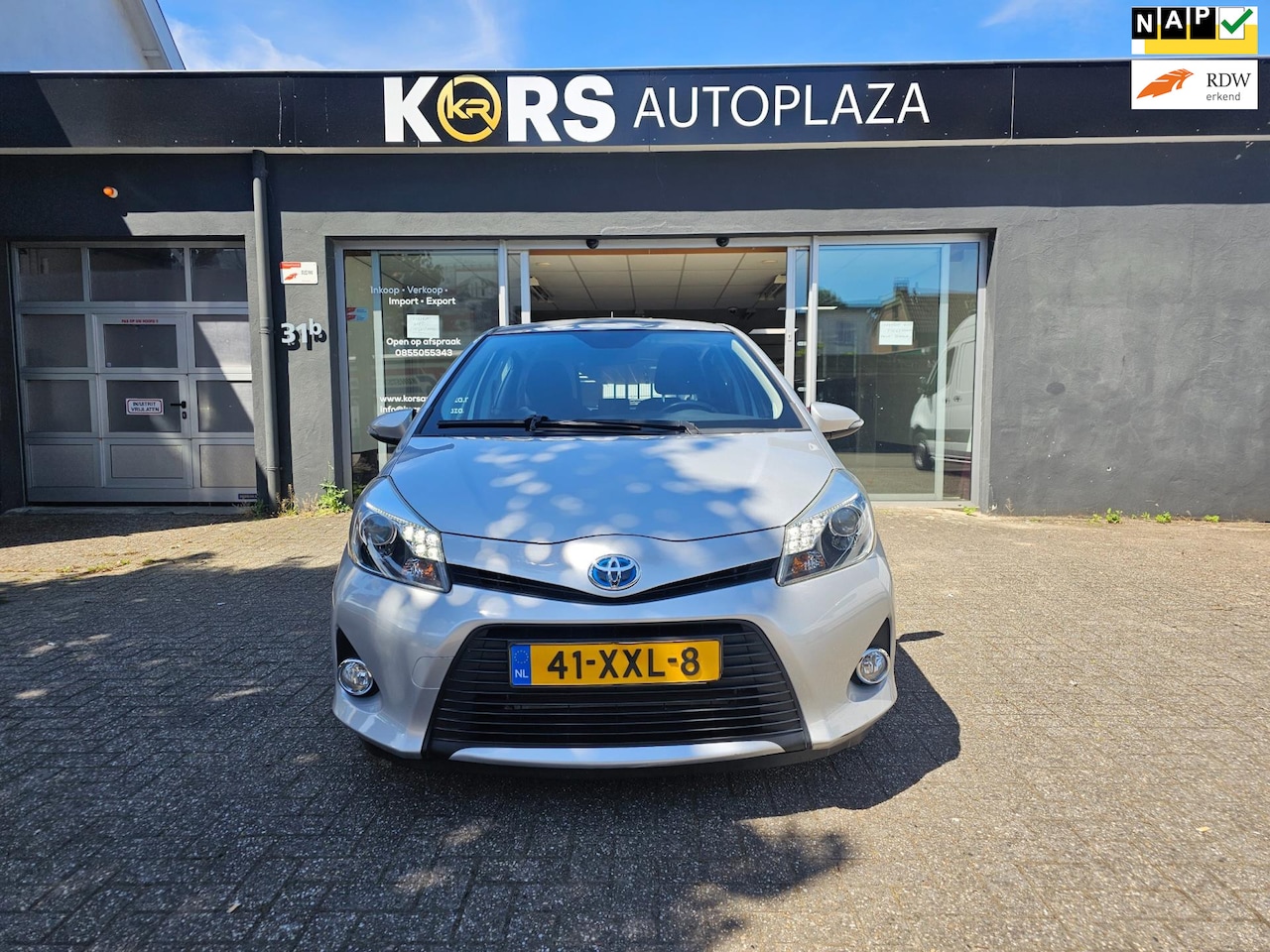 Toyota Yaris - 1.5 Full Hybrid Aspiration 1.5 Full Hybrid Aspiration - AutoWereld.nl