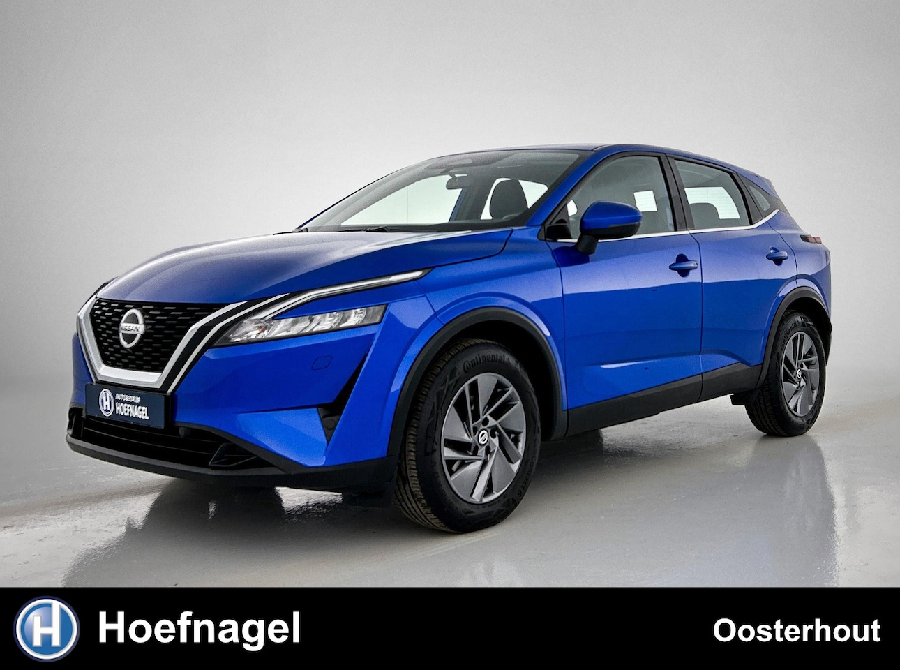 Nissan Qashqai - 1.3 MHEV Acenta | Stoelverwarming | Apple CarPlay | Blind Spot Warning | Camera | Parkeers - AutoWereld.nl