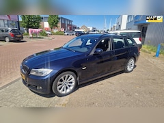 BMW 3-serie Touring - 318i Business Line 153598 Km