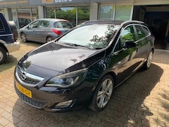Opel Astra Sports Tourer - 1.6 / AUTOMAAT / LEES TEKST
