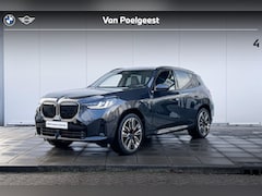 BMW X3 - 30e xDrive M-Sport Pro / Stuur en Stoel verwarming / Comfort Acces / Glazen Dak / Ionic Gl