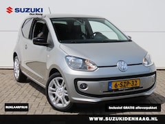 Volkswagen Up! - 1.0 groove up BlueMotion / Parkeersensoren/ Airco/ Navigatie