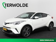 Toyota C-HR - 1.8 Hybrid Dynamic | Trekhaak | Camera | Keyless Entry | Stoelverwarming | All Season band