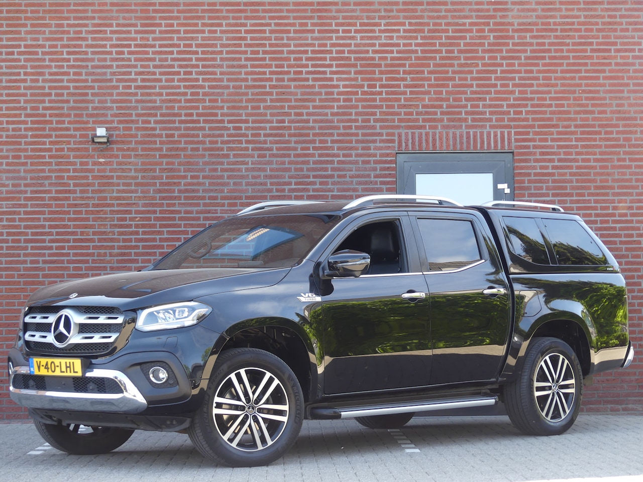 Mercedes-Benz X-klasse - 350 d 4-MATIC Power Edition Leer/Camera/Trekhaak 3500 - AutoWereld.nl