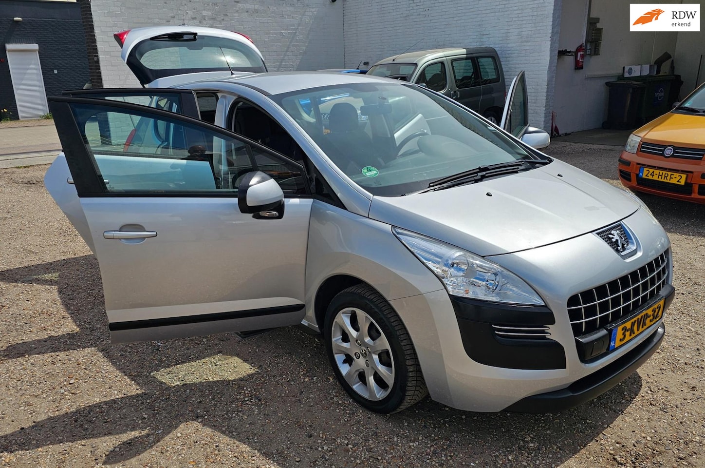Peugeot 3008 - 1.6 VTi Blue Lease Nette auto nwe apk - AutoWereld.nl