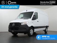 Mercedes-Benz eSprinter - 314 GB L2 RWD PRO | 3 zits | Trekhaak | Stoelverwarming | Achteruitrijcamera |