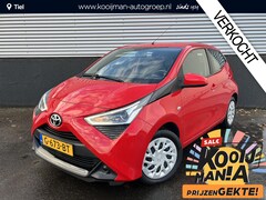 Toyota Aygo - 1.0 VVT-i x-play Automaat | Navigatie | Airconditioning | Achteruitrijcamera | Bluetooth |