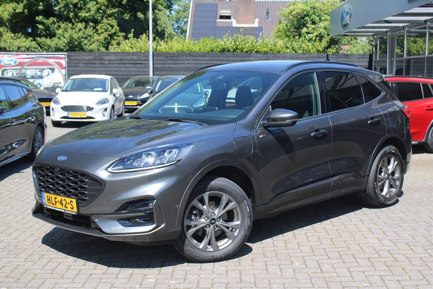 Ford Kuga - 2.5 PHEV AUT 225pk ST-Line X, Driver Assistant en Winterpack - AutoWereld.nl