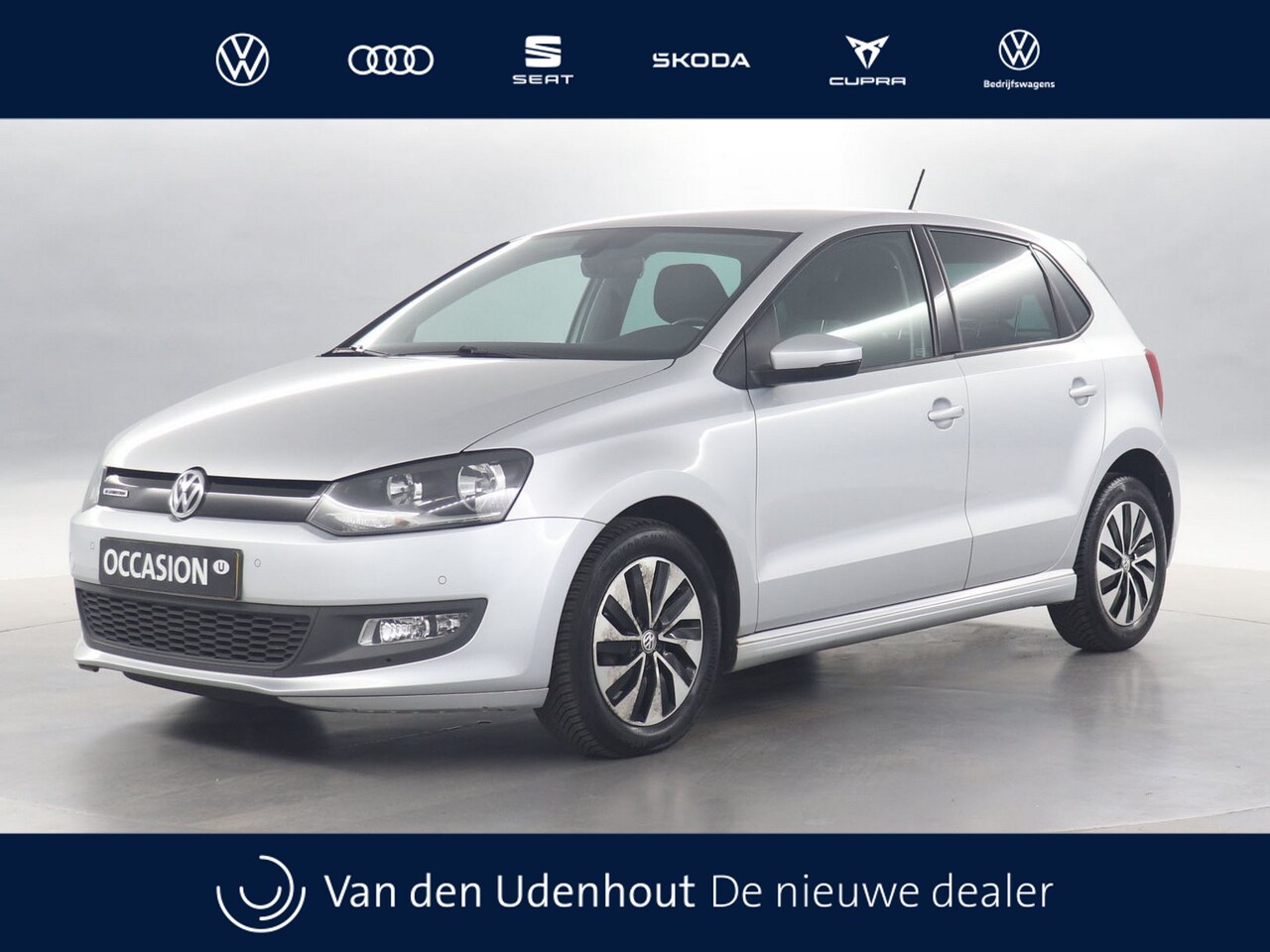 Volkswagen Polo - 1.0 TSI 95pk Bluemotion Connected Series DSG / Navigatie / Parkeersensoren - AutoWereld.nl