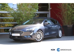 Ford Focus - 1.5 EcoBoost Titanium Business | Trekhaak | Camera | Panoramadak | Adaptive Cruise | BLIS