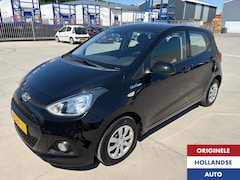 Hyundai i10 - 1.0i i-Motion Zwart Airco Aux van Oma uit 1938