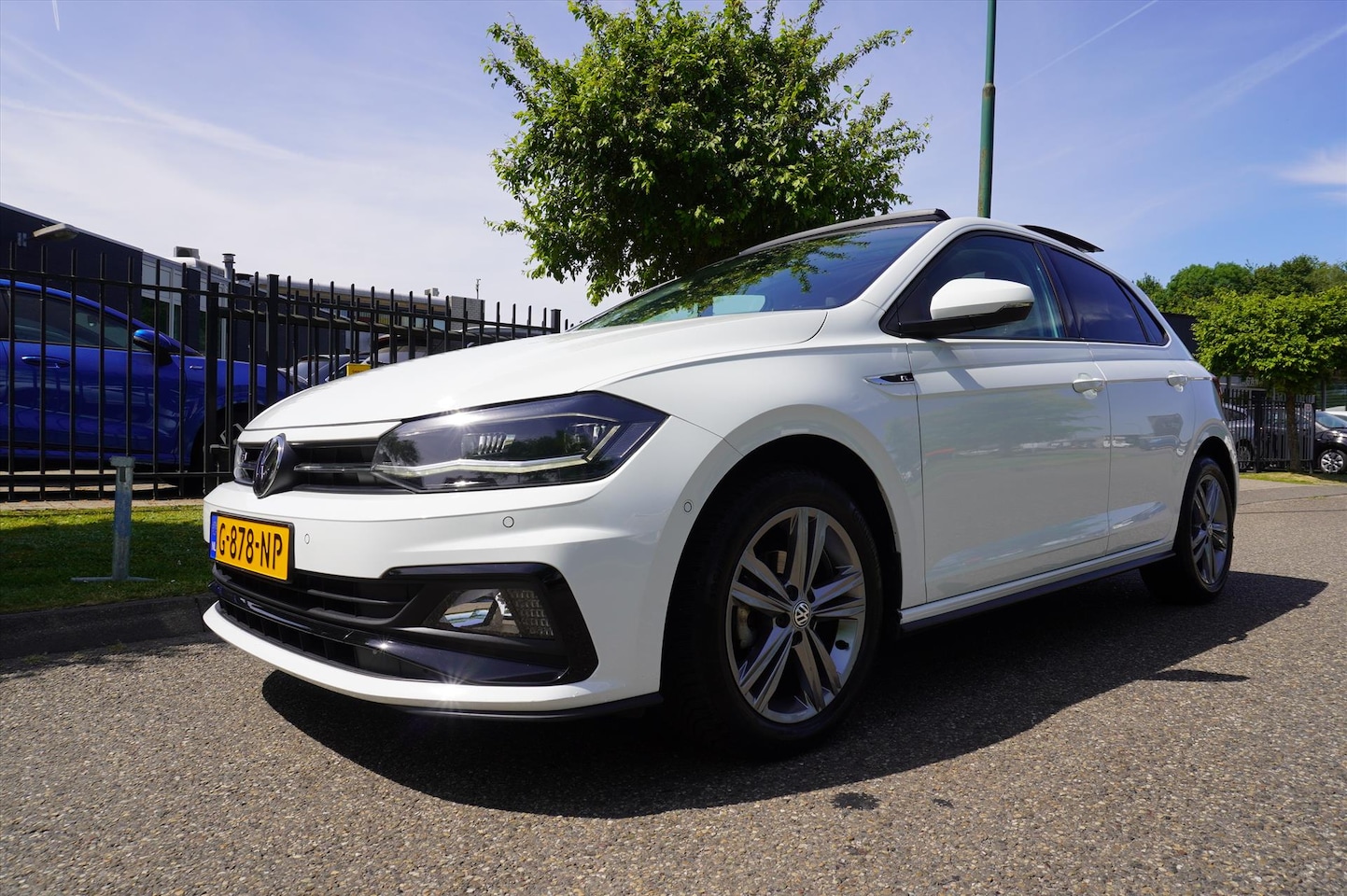 Volkswagen Polo - 1.0 TSI 95pk Highline Business R-Line Panoramadak Apple Carplay - AutoWereld.nl