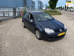 Volkswagen Golf - 1.9 TDI Trendline Business