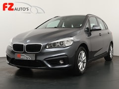 BMW 2-serie Active Tourer - 218i High Executive Trekhaak|Airco|Navigatie|Cruise controle