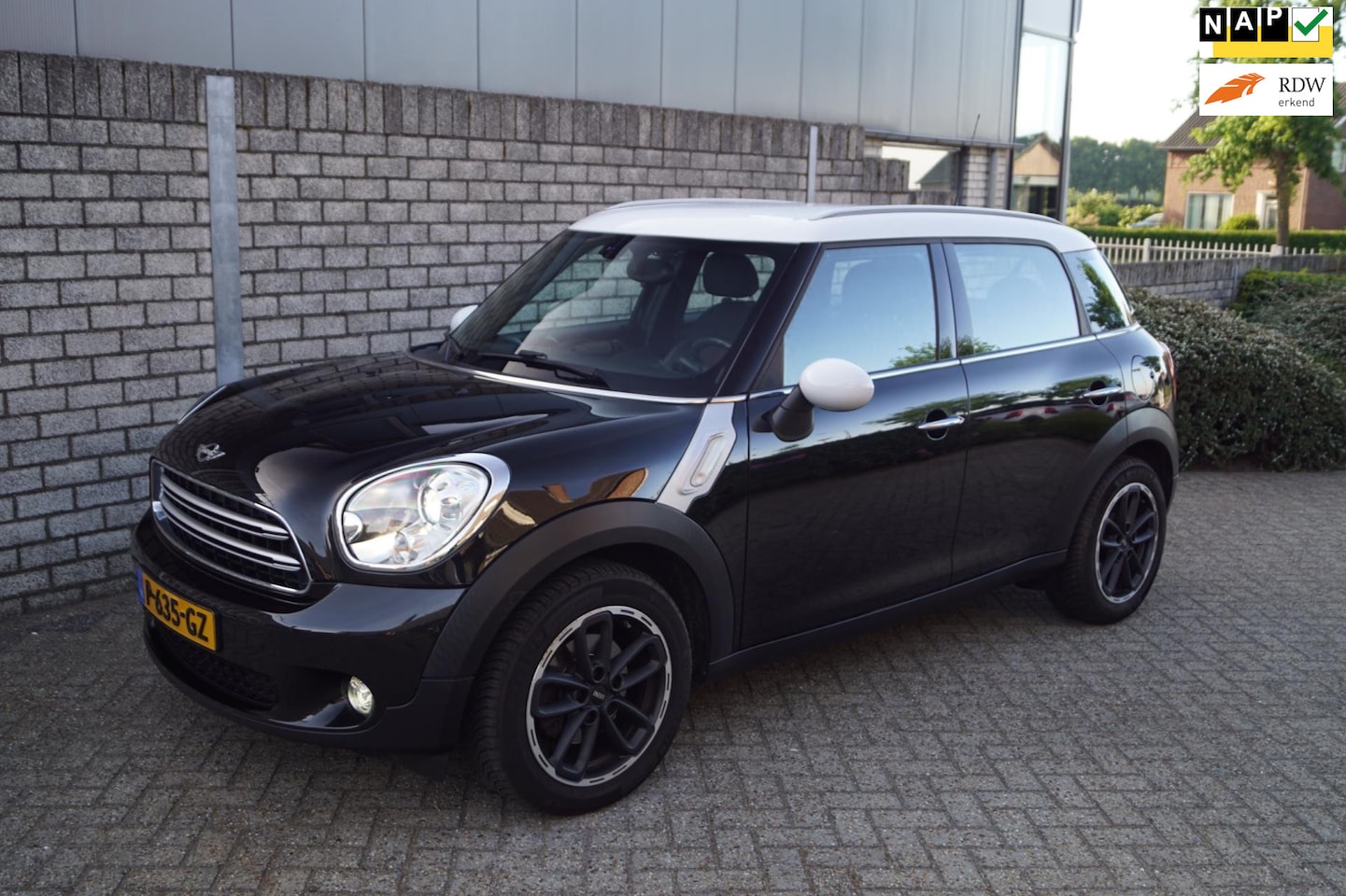 MINI Countryman - Mini 1.6 Cooper Chily 123 PK Half Leder Sportstoelen Clima Cruise Xenon PDC 4x Elektrische - AutoWereld.nl