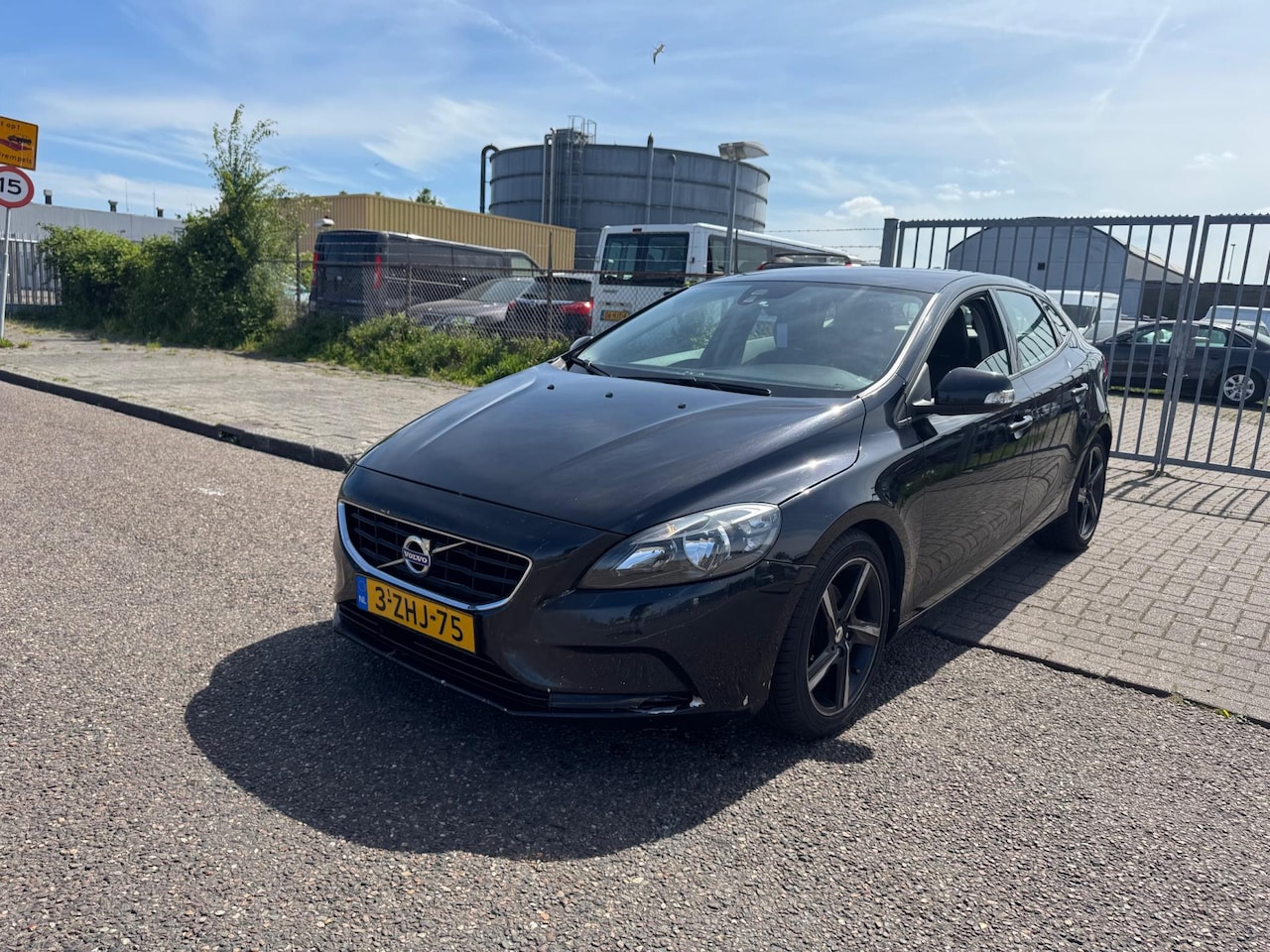 Volvo V40 - 1.6 D2 NAVI-AIRCO MOMENTUM - AutoWereld.nl
