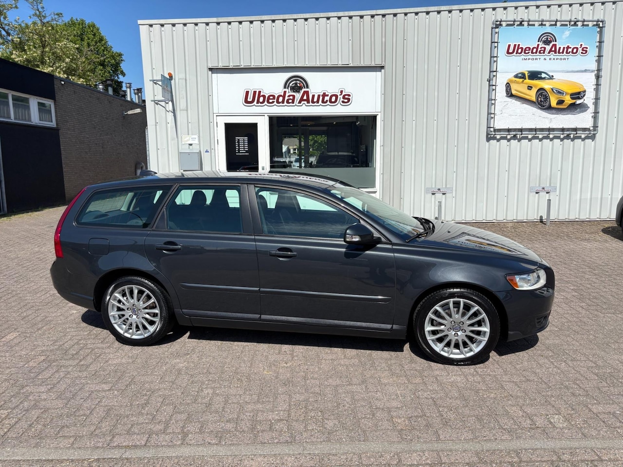Volvo V50 - 2.0 Sport NL AUTO APK 6,2026---4500E - AutoWereld.nl