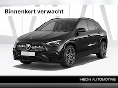 Mercedes-Benz GLA-Klasse - GLA 180 Automaat Business Solution AMG | Premium Plus Pakket | Nightpakket | Trekhaak