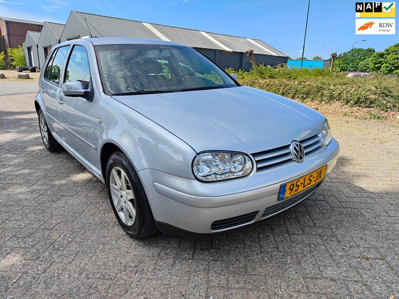 Volkswagen Golf - 1.6-16V 1.6-16V ( Airco en 5-deurs ) - AutoWereld.nl