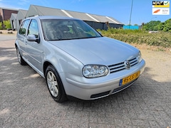 Volkswagen Golf - 1.6-16V ( Airco en 5-deurs )