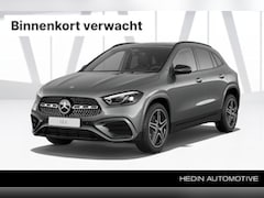 Mercedes-Benz GLA-Klasse - GLA 180 Automaat Business Solution AMG | Premium Plus Pakket | Nightpakket | Trekhaak