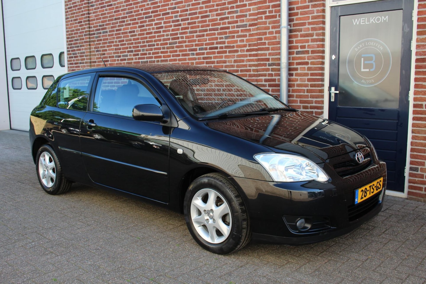 Toyota Corolla - 1.4 VVT-i Anniversary 3-Deurs * Airco / Pdc / Nap! * - AutoWereld.nl