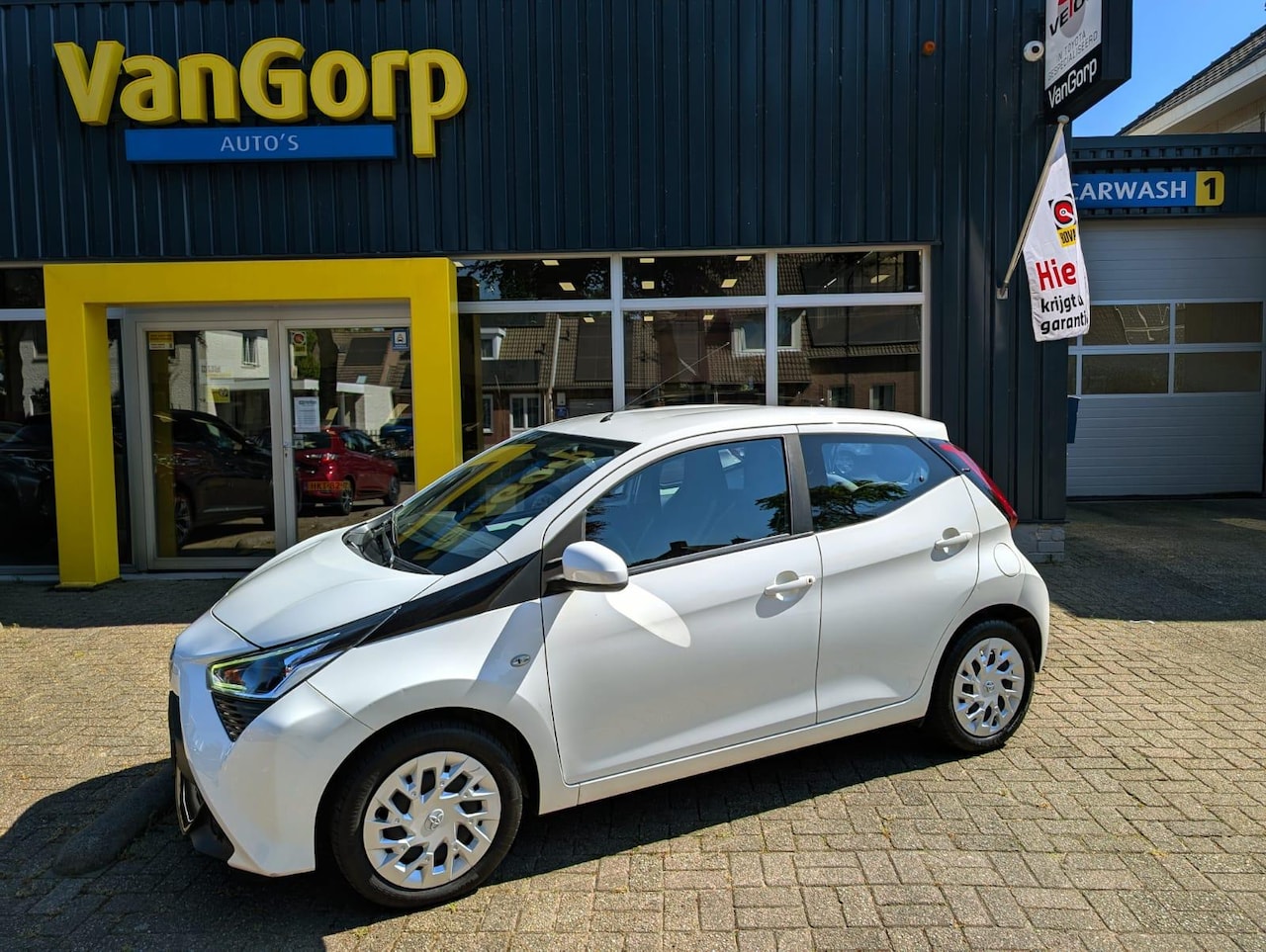 Toyota Aygo - 1.0 VVT-i x-play All-in prijs! - AutoWereld.nl
