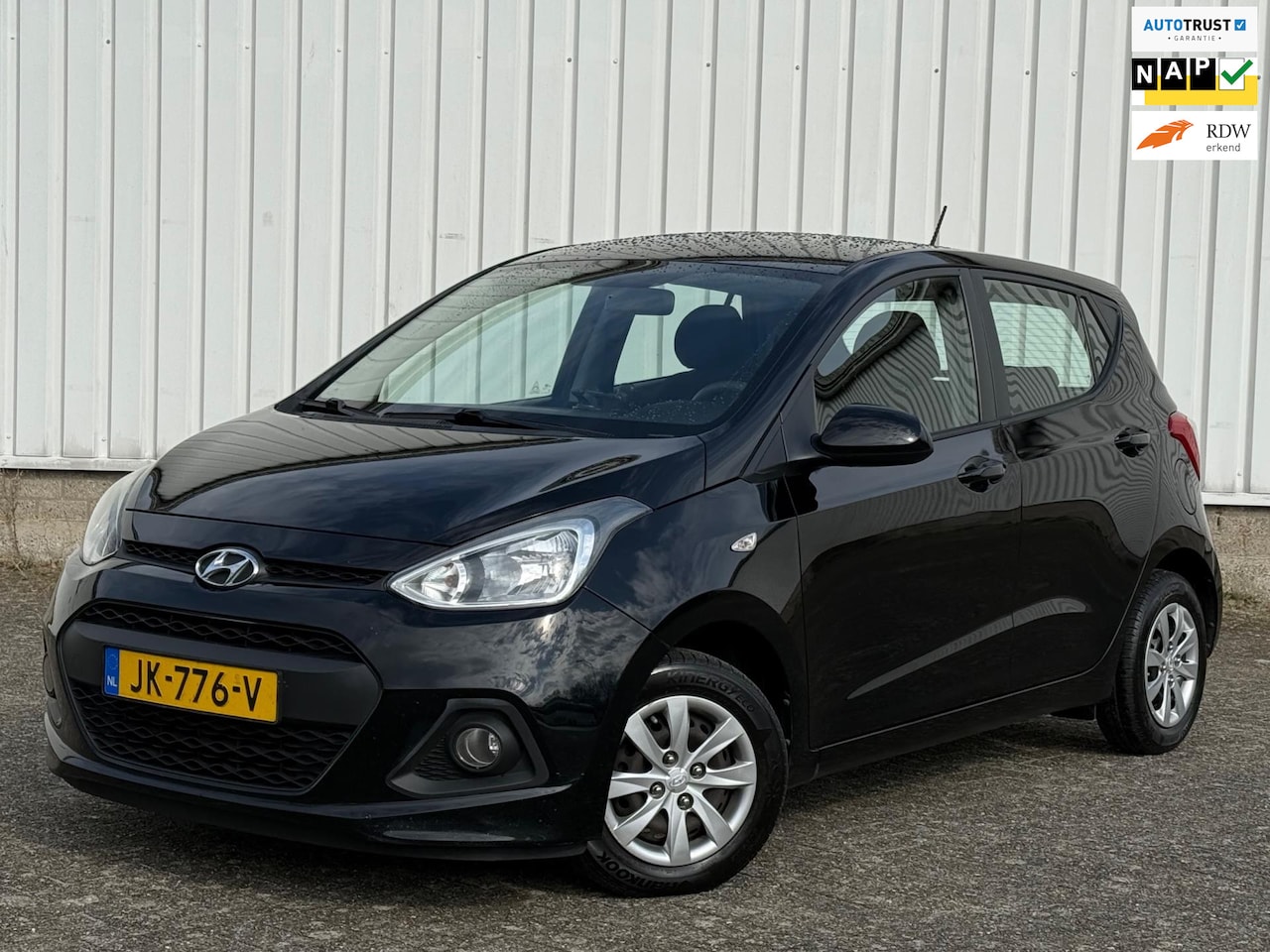 Hyundai i10 - 1.0i i-Motion Comfort 2e Eigenaar,Airco,CruiseControl,ElektrischeRamen,5Deurs,N.A.P!Apk to - AutoWereld.nl