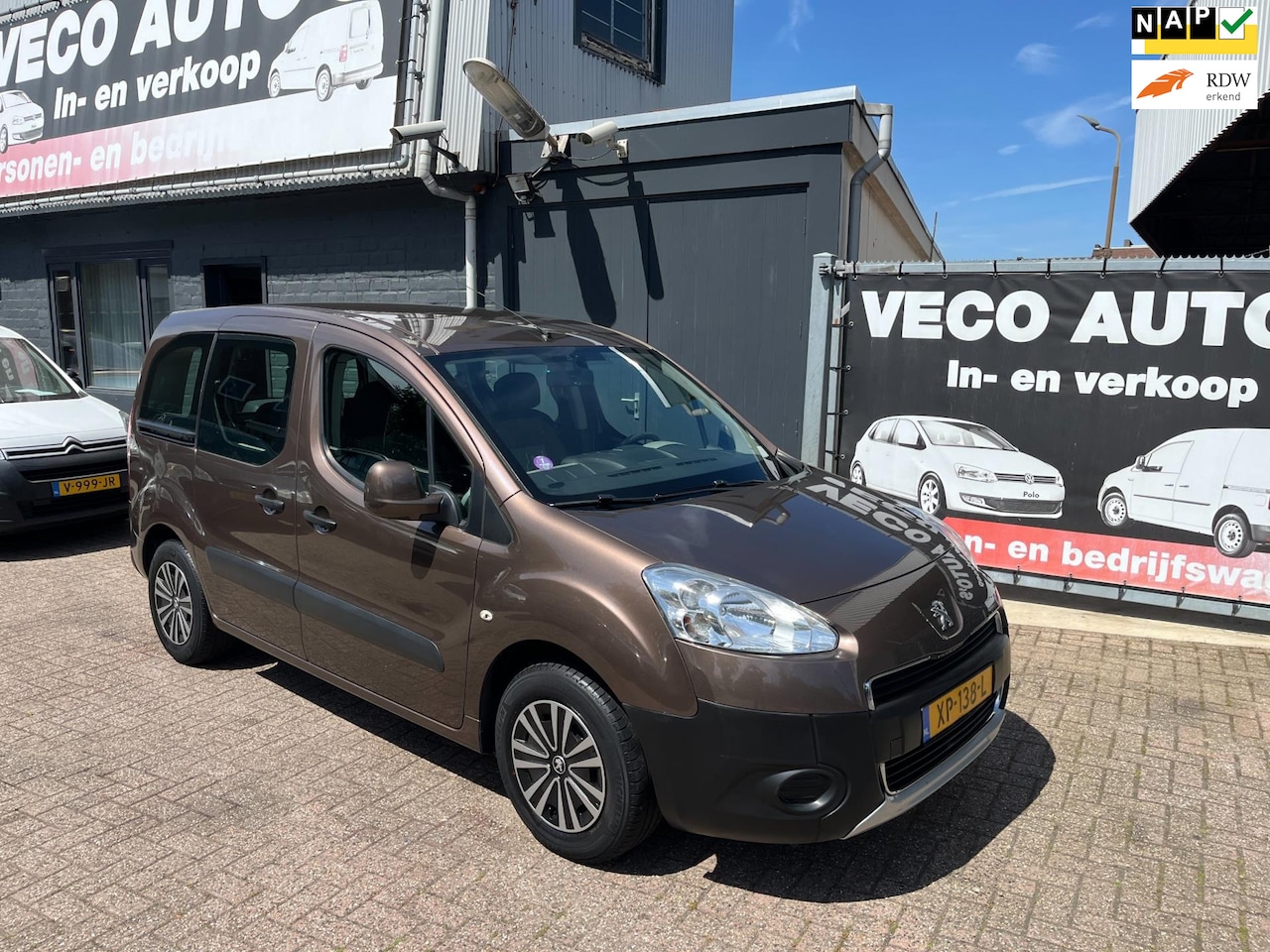 Peugeot Partner Tepee - 1.6 VTi Active airco cruise nette auto dealer onderhouden - AutoWereld.nl