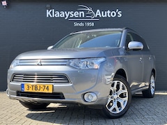 Mitsubishi Outlander - 2.0 PHEV Instyle 4WD AUT. | navigatie | cruise control | leder interieur | schuif-/kanteld