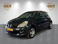 Renault Clio - 1.2-16V Special Line Airco