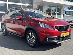 Peugeot 2008 - 1.2 PureTech Blue Lease Executive Panoramadak Cruise control Achteruitrijcamera Navigatie
