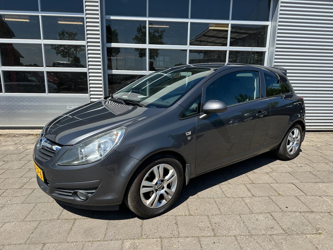 Opel Corsa - 1.3 CDTi EcoFlex S/S '111' Edition - Airco - Cruise Control - Stuurwiel Bediening - AutoWereld.nl