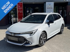 Toyota Corolla Touring Sports - Hybrid 140 DYNAMIC NIEUW DIRECT RIJDEN STOELVERW 17'' LM-VELGEN PARK-SENSOREN PRIVACY GLAS