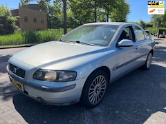 Volvo S60 - 2.4 Edition automaat nieuwe apk. g3