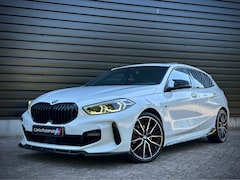 BMW 1-serie - 118i M-PERFORMANCE PANO|HiFi|CAMERA|SFEER