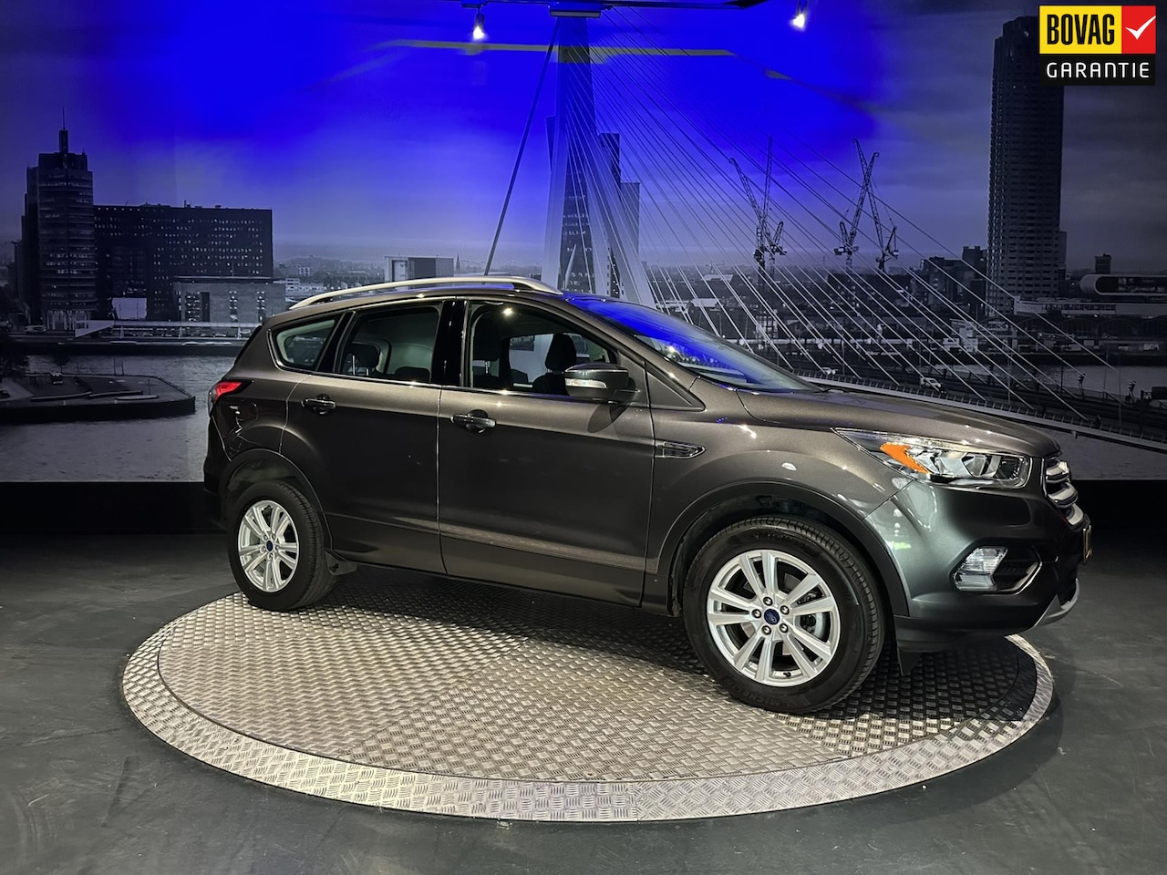Ford Kuga - 1.5 EcoBoost Trend Ultimate *Navi*Trekhaak* - AutoWereld.nl