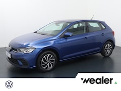 Volkswagen Polo - 1.0 TSI Life | 95 PK | Automaat | Navigatiesysteem | Parkeersensoren | Draadloze telefoonl