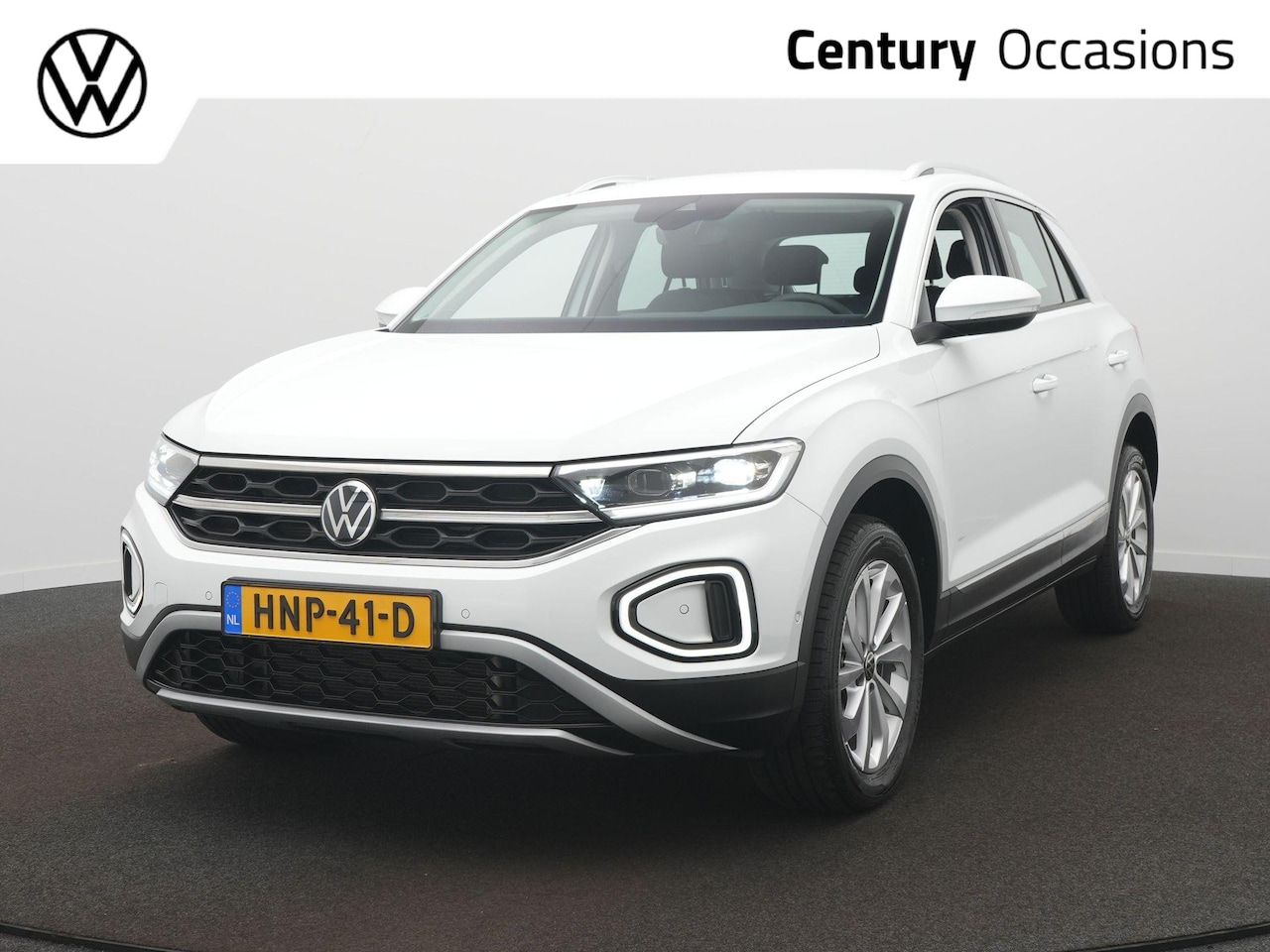 Volkswagen T-Roc - 1.5 TSI Style DSG / Camera / Virtual / Climate / Adap. Cruise - AutoWereld.nl